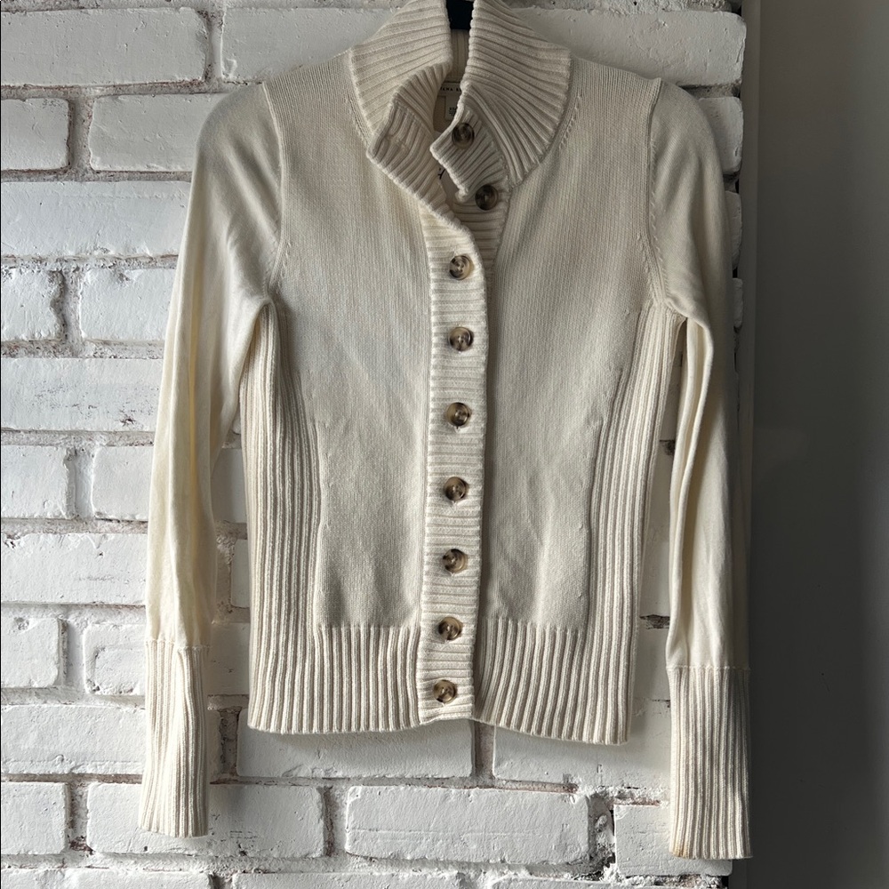 Banana Republic Cream Button-Front Ribbed Collar Cardigan